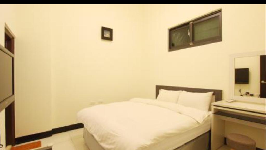 Kenting Orange Homestay Старе місто Хенчун Екстер'єр фото