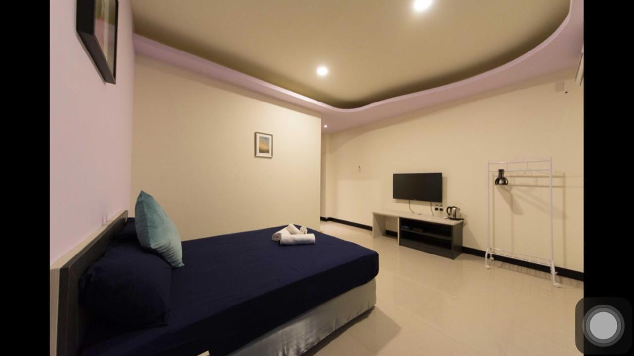 Kenting Orange Homestay Старе місто Хенчун Екстер'єр фото